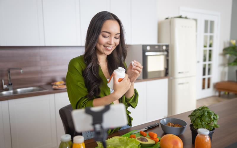 Enhancing Nutrition: The Beginner’s Guide to Integrating Supplements